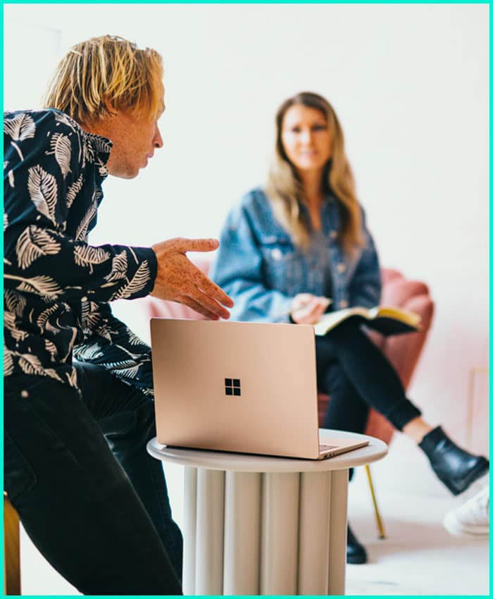 Ou peut travailler le consultant SEO, SMO ?