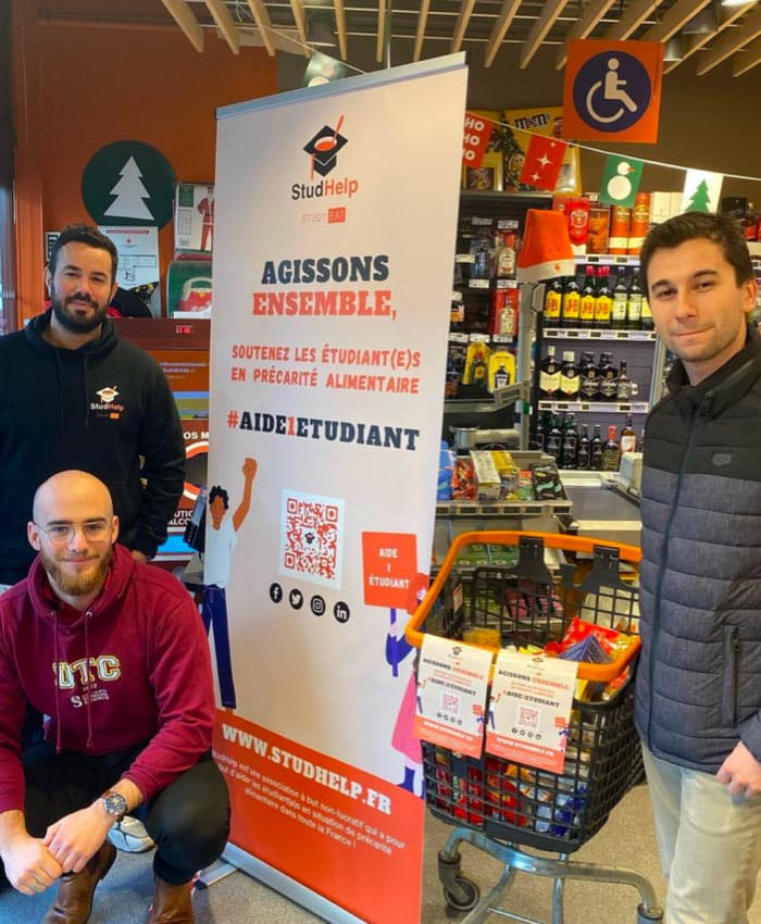 Comment fonctionne la communication des associations ?